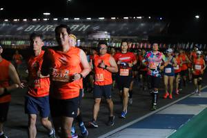 BIB: 20986, 22378, 21522
                            <button type="button" onclick="openModal(11470192)" class="btn btn-primary btn-sm float-right btn-popup" data-toggle="modal" data-target=".modal-high-quality">
                        <i class="fas fa-shopping-cart"></i> Add to Cart
                    </button>
                                            <button type="button" onclick="isThisMe(11470192, true)" class="btn btn-success btn-sm float-right btn-popup btn-isme hidden" data-toggle="tooltip" data-placement="bottom" title="นี่คือรูปของคุณใช่ไหม คลิกที่นี่เพื่อเอาเข้าอัลบั้ม">
                        <i class="fas fa-plus"></i> Add to album
                    </button>
                    <button type="button" onclick="isThisMe(11470192, false)" class="btn btn-warning btn-sm float-right btn-popup btn-isnotme hidden">
                        <i class="fas fa-ban"></i> Remove from album
                    </button>
